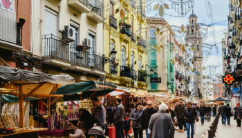Compromís denuncia que el abandono al comercio de proximidad perpetrado por el Consell del PP pone en riesgo miles de puestos de trabajo