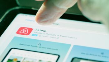 FACUA celebra la actuación del Ministerio de Consumo ante los anuncios ilegales de Airbnb y espera una sanción contundente