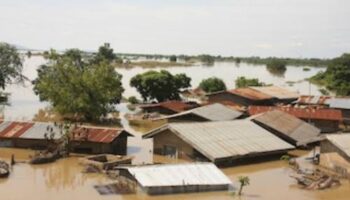 Lluvias torrenciales provocan más de 25 muertes en Nigeria