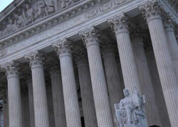El derecho de ciudadanía por nacimiento va a la Corte Suprema de EEUU