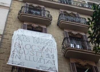«Collboni no hace nada para aplicar el 30%: multa de solo 500€ convertir ilegalmente los pisos de San Agustí 14 en colivings, y saltarse la reserva de vivienda protegida»