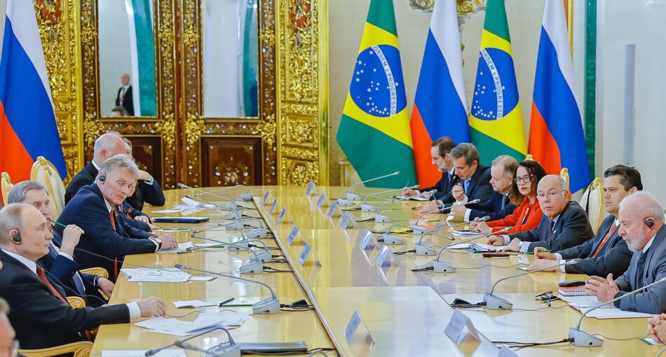 Lula comunica a Putin deseo de reconstruir alianza Brasil-Rusia
