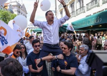 La coalición conservadora AD gana las elecciones en Portugal. El Partido Socialista (PS) empata con la extrema derecha (Chega)