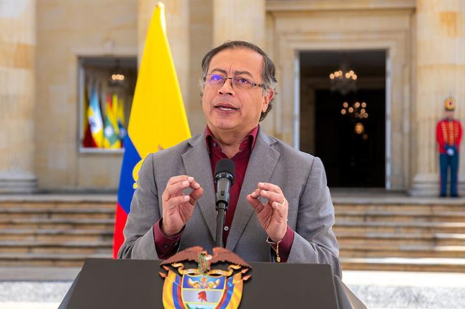 Petro asegura que se mantiene abierto al diálogo con el ELN