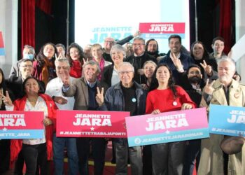 Candidata del Partido Comunista de Chile presentó equipo de campaña