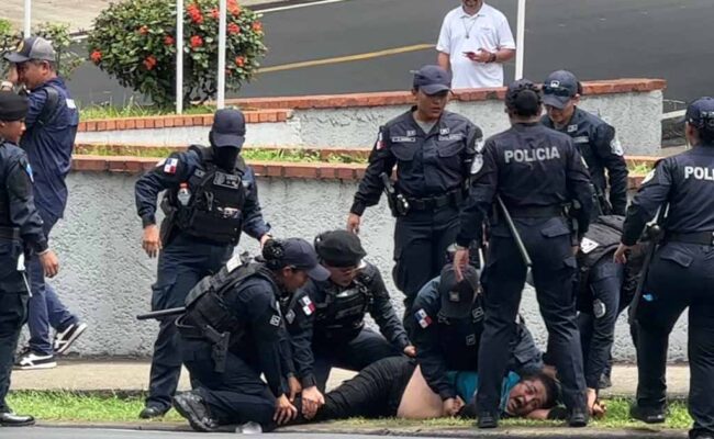Otra semana de protestas y represión policial en Panamá
