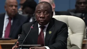 Sudáfrica rechaza estatus de refugiados a los afrikáners en EE. UU.