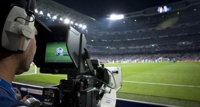 CCOO y UGT convocan huelga en el sector audiovisual de LaLiga ante el riesgo de despidos masivos tras el cambio de adjudicataria