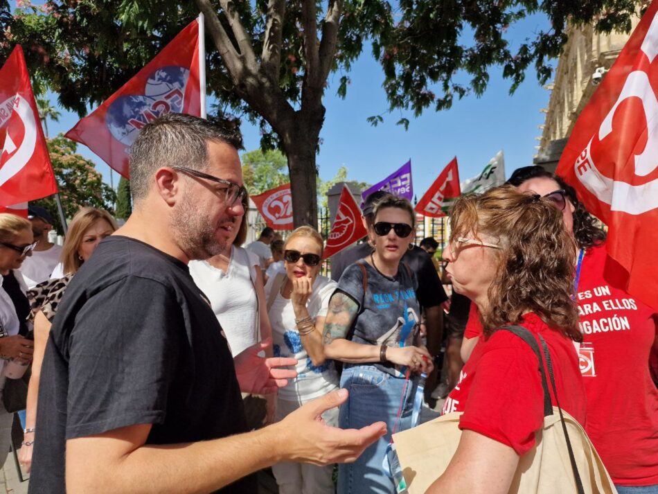 Adelante Andalucía pide la readmisión de las limpiadoras del Virgen del Rocío