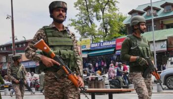 Continúa la peligrosa escalada bélica entre India y Pakistán