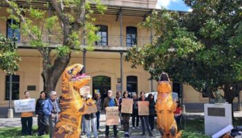 Estudiantes exigen a la Universidad Carlos III de Madrid terminar con el “lavado verde” de Repsol
