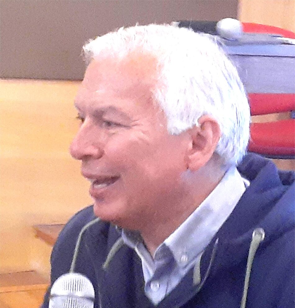Chile. Doctor Ricardo Fábrega: «Lo que hizo el ministro Marcel con el sector salud es imperdonable»