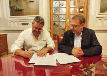 La cooperativa Atrapasueños firma un convenio de colaboración con el Ateneo español de México para rescatar la Memoria del exilio andaluz