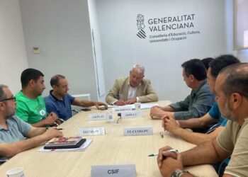 La Conselleria d’Educació de la Comunitat Valenciana llega a un acuerdo con organizaciones sindicales de profesorado PT-FP para que los interinos mantengan el mismo puesto que ocupaban hasta ahora