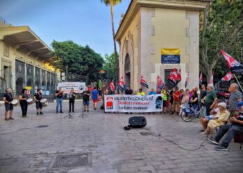 Celebrado un nuevo homenaje a Valentín González, asesinado por la policía durante una huelga en 1979