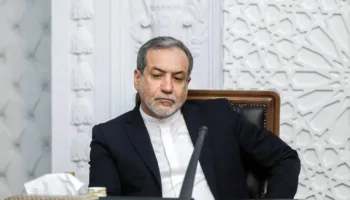 Abbas Aragchi: Irán responderá a agresión israelí con toda su fuerza