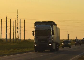 CCOO rechaza las modificaciones en los tiempos de conducción y descanso de las personas conductoras del transporte por carretera