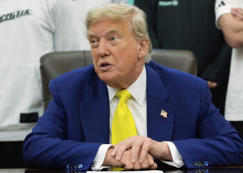 Trump aprobó en privado atacar Irán, según The Wall Street Journal