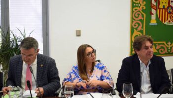 El Grupo Municipalista denuncia la “peligrosa estrategia del PP al apropiarse de la FEMP para convocar una concentración partidista y romper el consenso institucional”