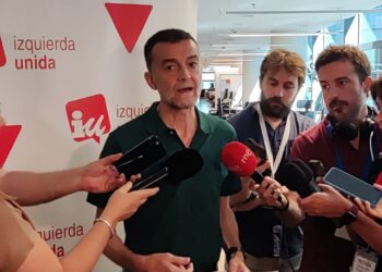 Antonio Maíllo presenta “35 radicales, claras y contundentes contra la corrupción” porque “hay que salir de los lamentos, dar más medidas explicaciones y convertir esta vergüenza en acción política”