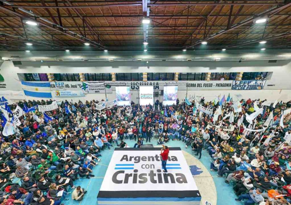 Prosigue apoyo público a Cristina Fernández en Argentina