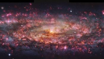 Captan la imagen más detallada de una galaxia con miles de colores