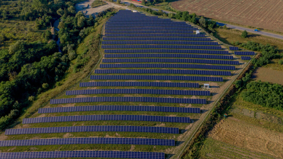 España es uno de los estados europeos donde las grandes empresas copan más subvenciones destinadas a impulsar los proyectos ciudadanos de energía