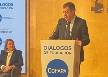 Esquerda Unida ante as declaracións do Conselleiro de Educación, Román Rodríguez