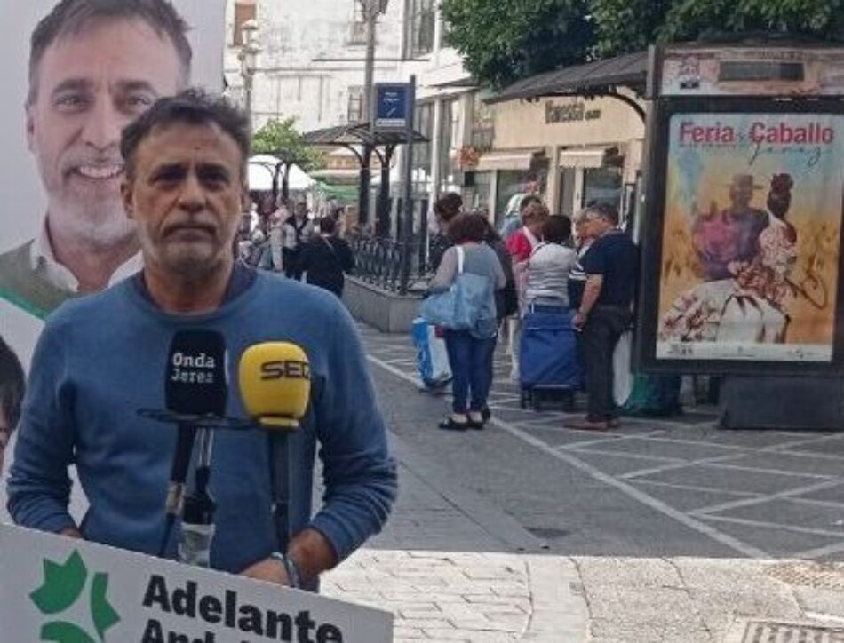 Adelante Jerez critica que el nuevo autobús eléctrico no sea para dar servicio a barrios populares.