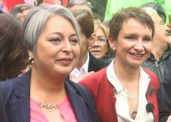 Dos mujeres apuntan a candidatura oficialista a presidencia de Chile