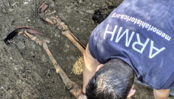 Finaliza la exhumación a cuatro víctimas del franquismo en Mansilla de las Mulas