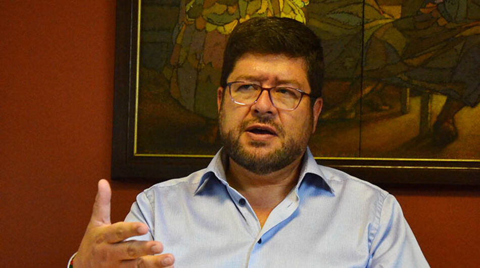 Aflora en Bolivia juego sucio de candidato presidencial millonario de la derecha, Samuel Doria Medina