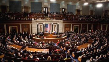 Comienza camino del proyecto fiscal de Trump en Senado de EEUU