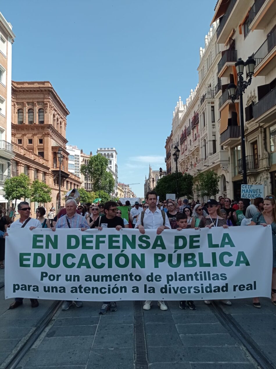 USTEA rechaza el acuerdo educativo de la Junta de Andalucía por insuficiente y excluyente