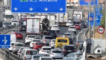 FACUA insta a la ampliación de la autovía del Mediterráneo para conseguir la descongestión del tráfico entre Murcia y Alicante