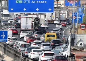 FACUA insta a la ampliación de la autovía del Mediterráneo para conseguir la descongestión del tráfico entre Murcia y Alicante