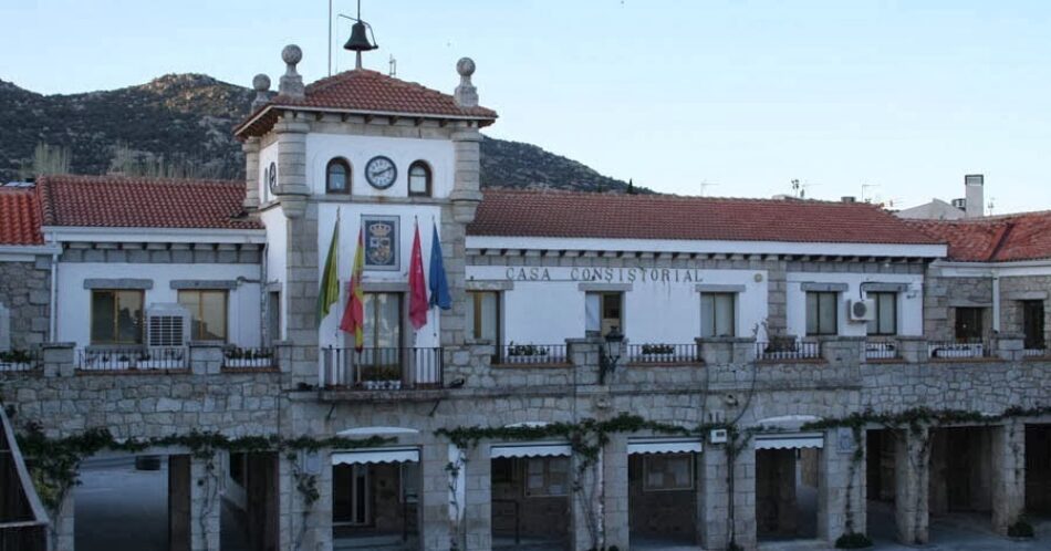 Cargos públicos del Ayuntamiento de Hoyo de Manzanares (Madrid) se sientan en el banquillo acusados de prevaricación urbanística