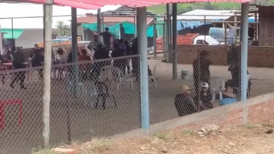 Gobierno de Colombia condena secuestro de al menos 57 militares en la región del Cauca