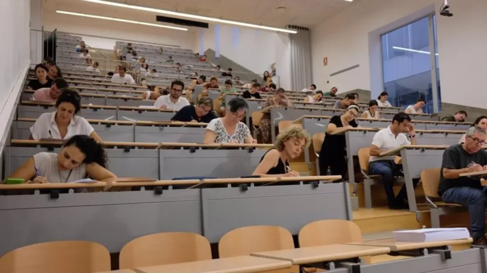 Adelante Andalucía pide a la Consejera de Educación que esté “a la altura” ante las quejas por la organización de las oposiciones a docentes