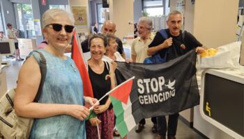 Acampada por Palestina La Rioja remite más de mil postales adicionales al Congreso, pidiendo la ruptura de relaciones con Israel