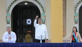 Venezuela ratifica zona económica binacional con Colombia