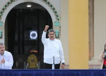Venezuela ratifica zona económica binacional con Colombia