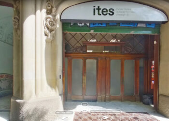 Professorat i alumnat d’ITES en alerta després de perdre el permís per impartir cicles formatius i l’amenaça d’un desnonament de l’escola
