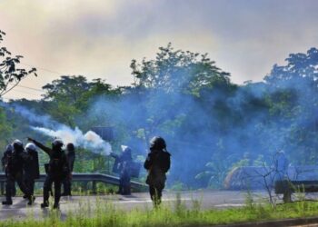 Represión en Panamá (+ video)