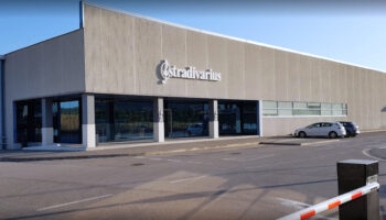 Els treballadors d’Stradivarius Logística, a Sallent, van a la vaga per reclamar millores salarials