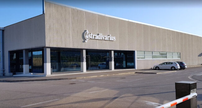 Els treballadors d’Stradivarius Logística, a Sallent, van a la vaga per reclamar millores salarials