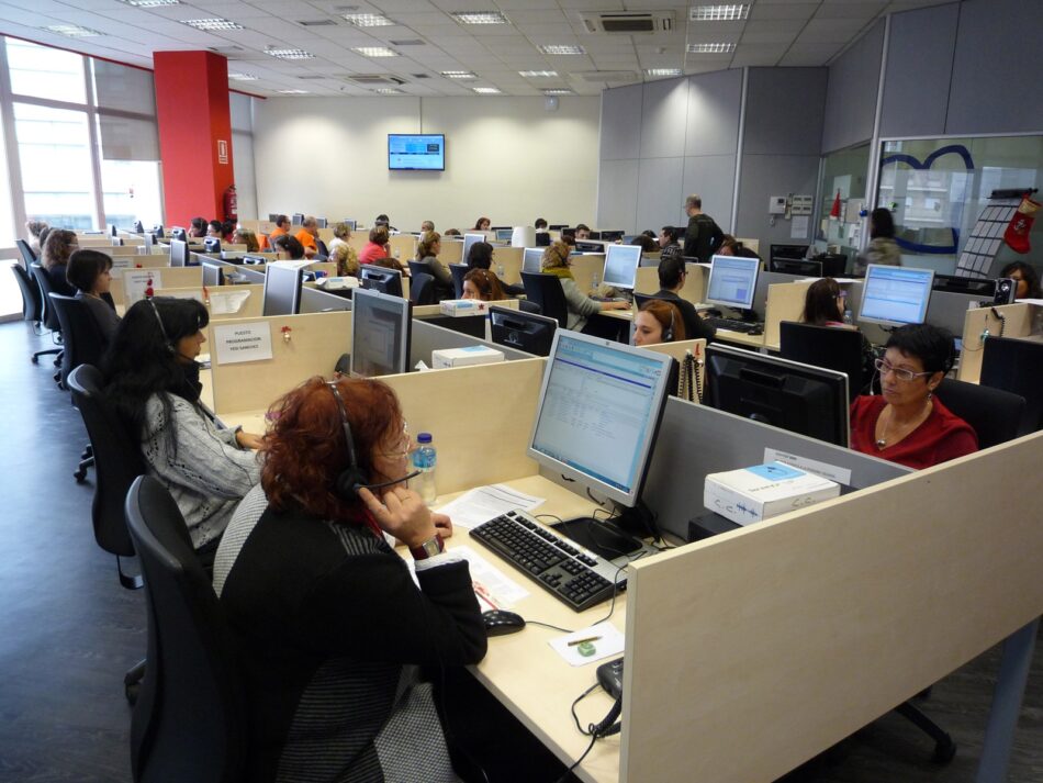 Secció sindical de CGT Teleassistència Barcelona: «Canvis de categoria no! millores salarials si!»