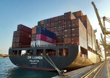 Un nuevo barco vinculado al comercio de armas con Israel es denunciado por un supuesto delito de contrabando