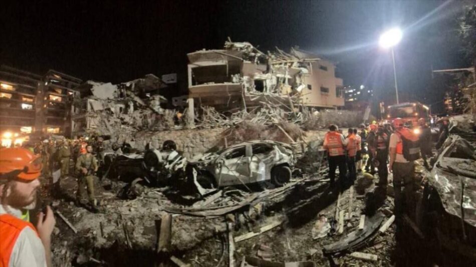 Israel admite por primera vez que misiles iraníes impactaron sus bases