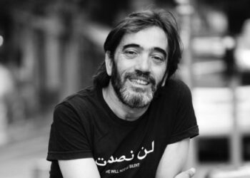 Chico Ocaña presenta en Conil su último trabajo, «Letras pa dar el cante»